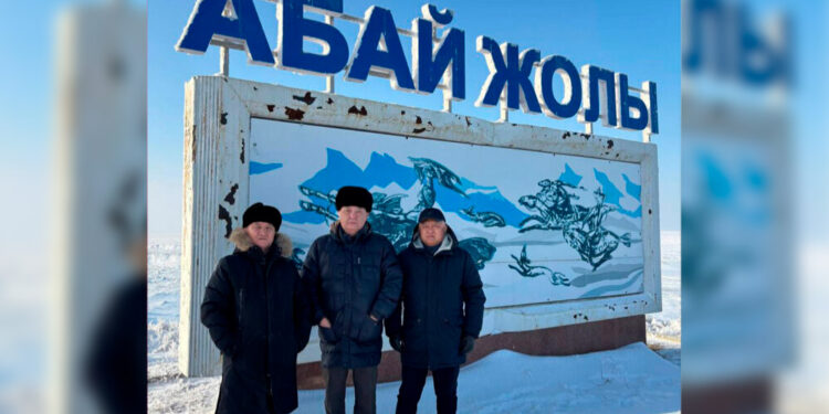 Абай еліндегі ағайындар